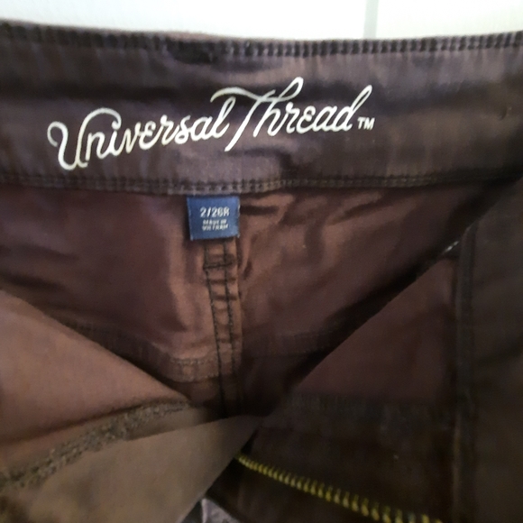 Universal Thread High Rise Jeggings Plum Size 26R - Picture 3 of 6